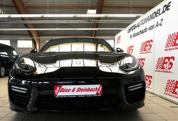 Porsche Panamera - 8