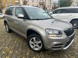 Skoda Yeti Active / DSG / SCHECKHEFT / 1.HAND - Skoda Yeti: Dsg