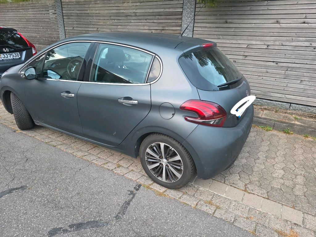 Image of Peugeot 208