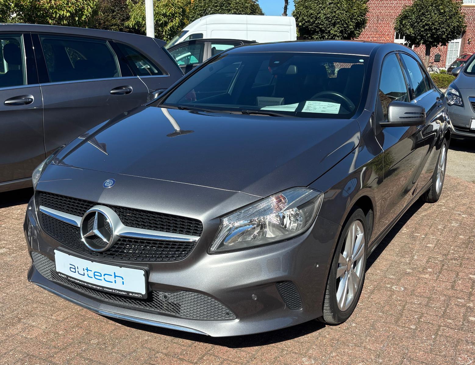 Mercedes-Benz Mercedes Benz A200 CDI Urban/Automatik/Alu/PDC