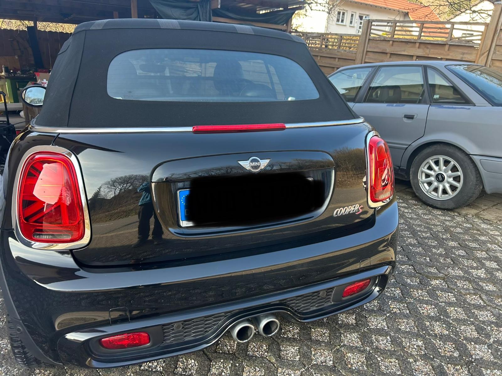 MINI Cooper S Cabrio Cooper S- Top gepflegt, Leder 