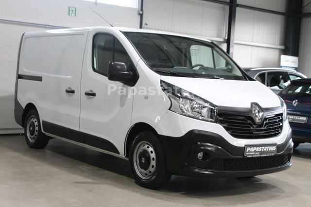 Renault Trafic Kasten L1H1DCI 120 SORTIMO*REGAL* NAVI*SH