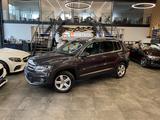 Volkswagen Tiguan Lounge Sport & Style BMT *AHK*Kamera*SHZ*