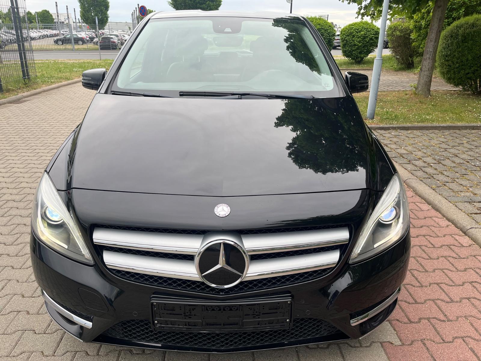 Mercedes-Benz B 200 B B 200*Navi*R-Kamera*Xenon*Pdc*Shz*Alu*