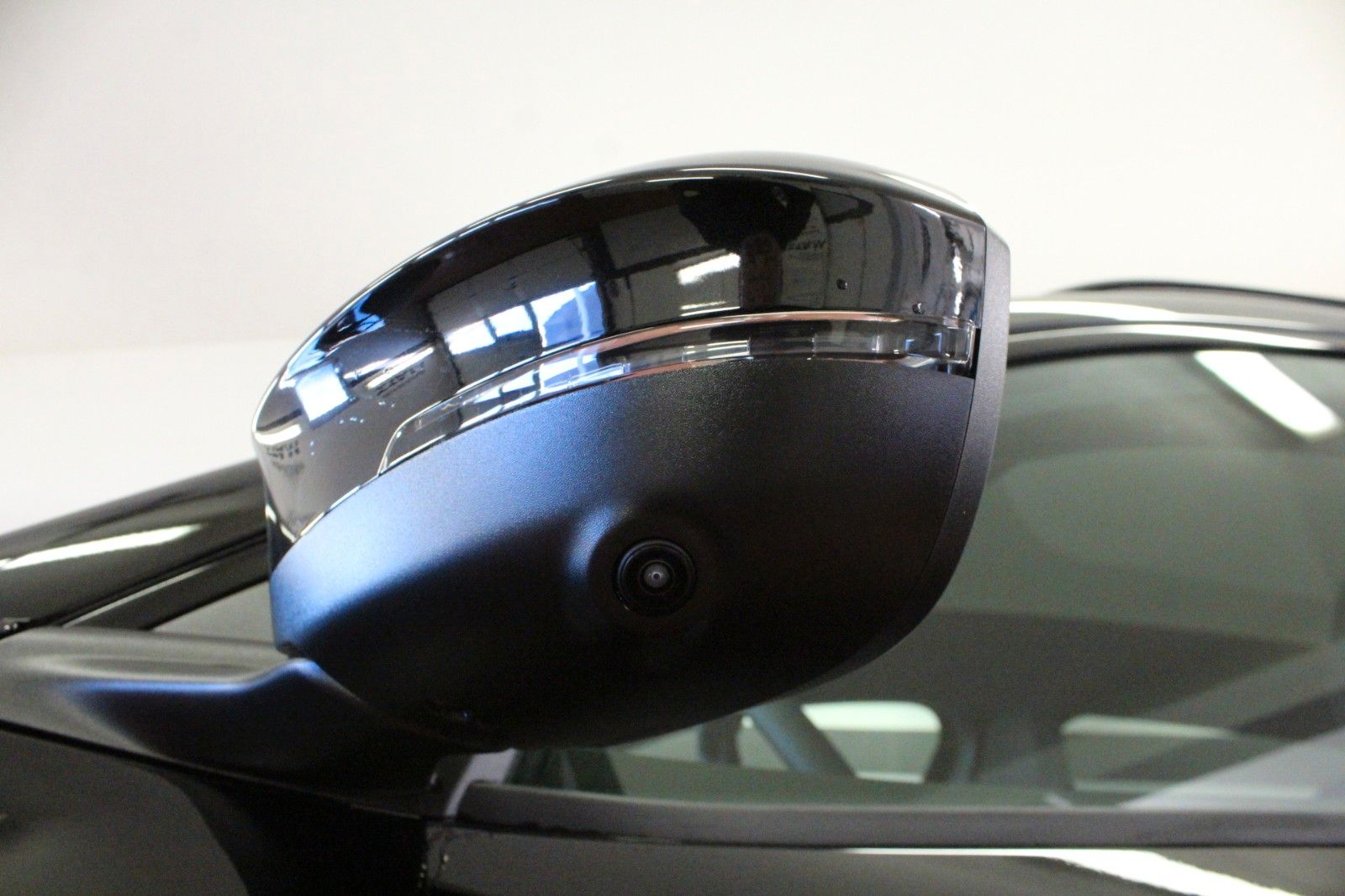 Fahrzeugabbildung Renault Scenic E-Tech 220 Long Range Esprit Alpine