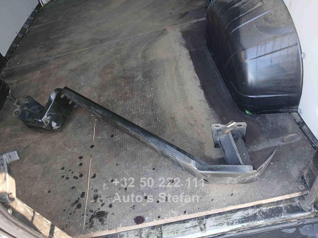 Peugeot Boxer Kasten Hochraum 335 L2H2 BlueHDi 140