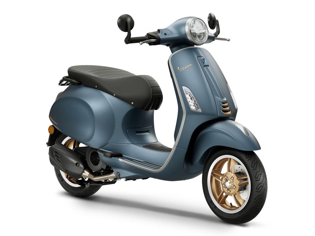 Vespa Primavera 125 Officina 8 Promotion