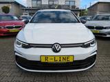 Volkswagen Golf VIII Var. 2.0TDI DSG R-LINE Black Style - Volkswagen Golf mit Diesel-Antrieb