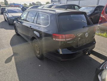 Volkswagen Passat - 3