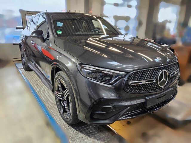 Mercedes-Benz GLC 300 d 4M Coupé AMG°PREMIUM+°AHK°HuD°DISTR°