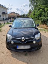 Renault Twingo mit elektrischem Schiebedach - Renault: Elektrisch