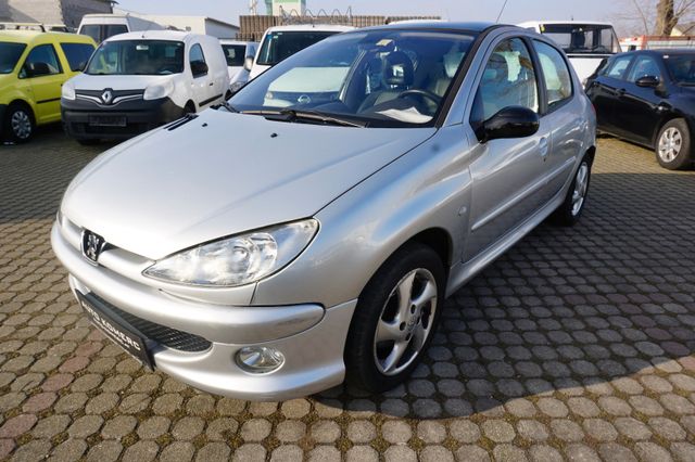 Peugeot 206 1.6iHDi Premium 110 Leder Panorama