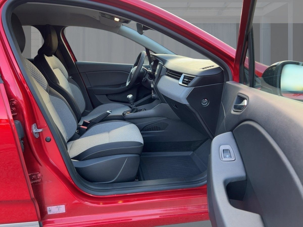 Renault Clio - Bild 8