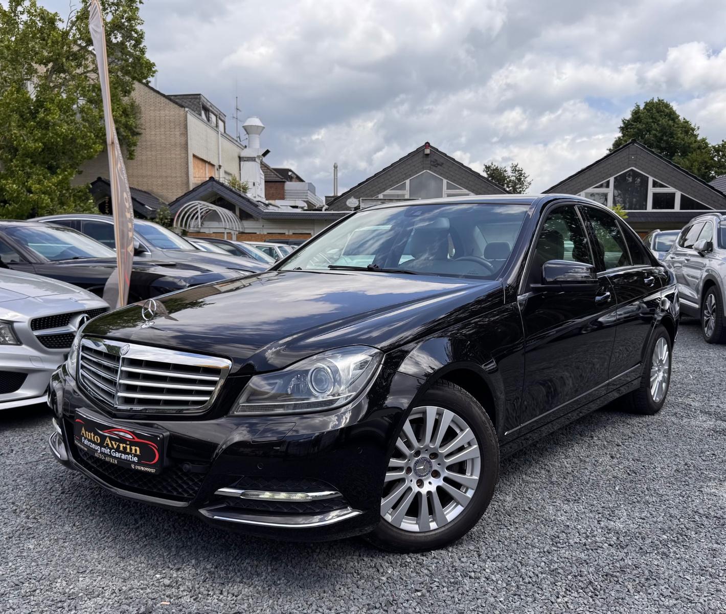 Mercedes-Benz C 180 C Limousine TEMPO-NAVI-SHZ-PDC