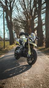 Aprilia Dorsoduro 750 ABS TÜV 02/27 Akrapovic - APRILIA DORSODURO 750