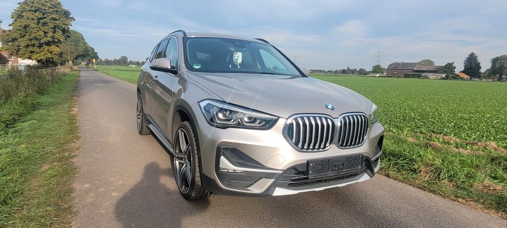 Image of BMW X1
