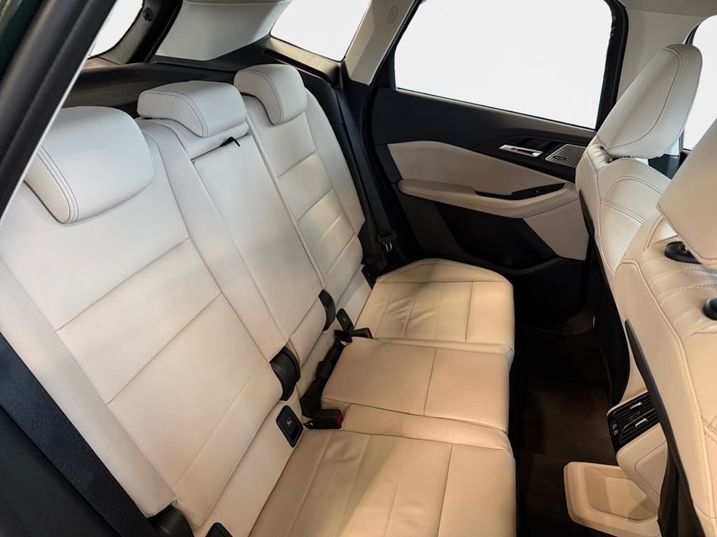 BMW 223 Active Tourer - Bild 15