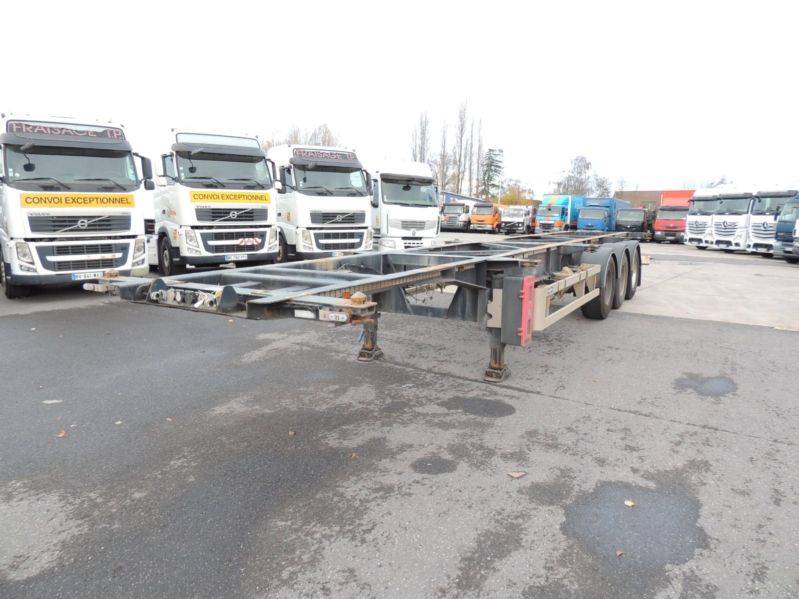 Vanhool 40' ADR containerchassis (2 x 20', 20 central)