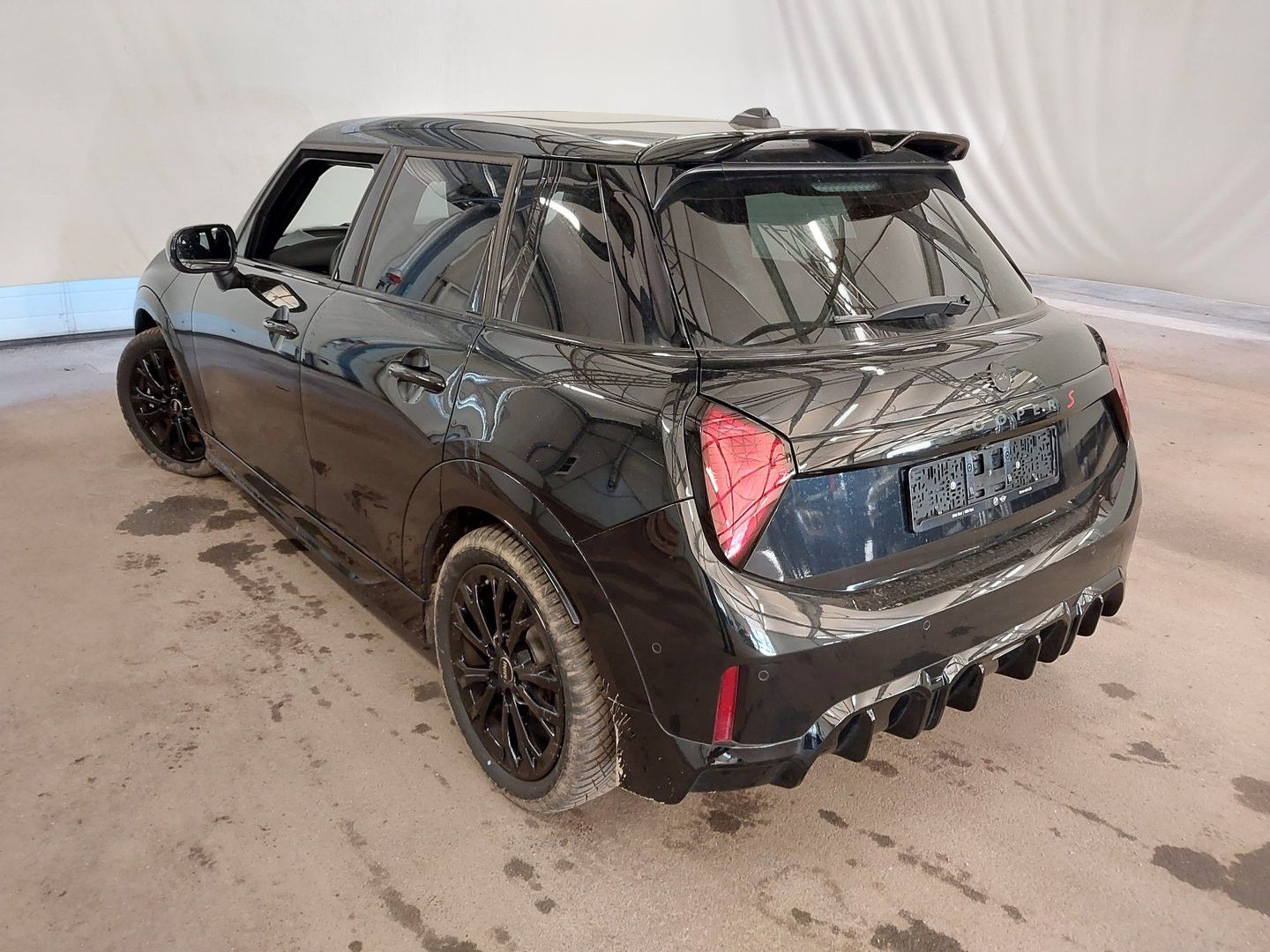 Fahrzeugabbildung MINI Cooper S John Cooper Works Trim 5-Türen Pano HuD