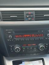 BMW 318d Touring - - BMW 318 aus 2011: Kombi, 318d