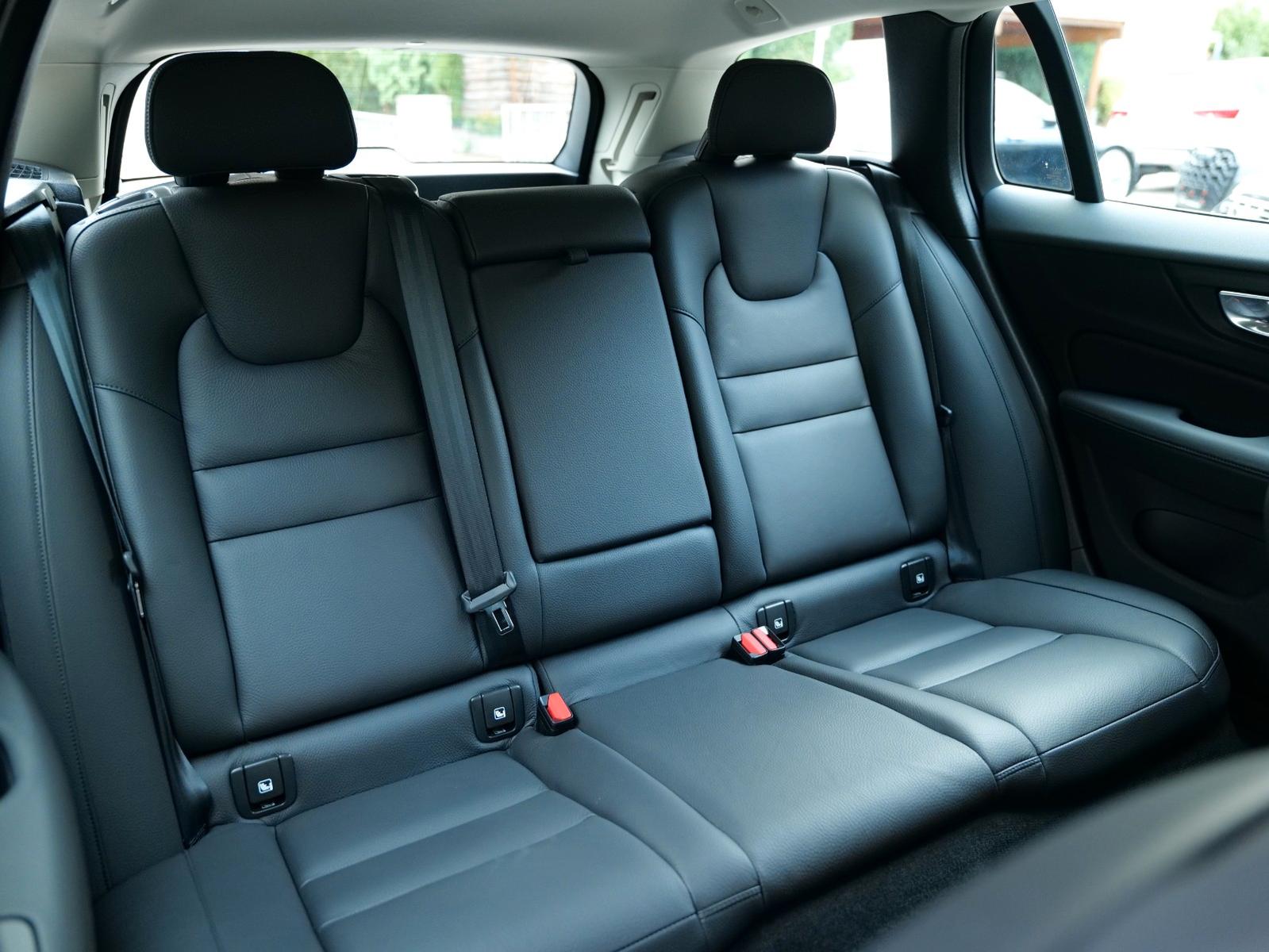Volvo V60 B4 Core LEDER+NAVI+4xSHZ+KEYLESS+PDC+CAM, миниатюра 23