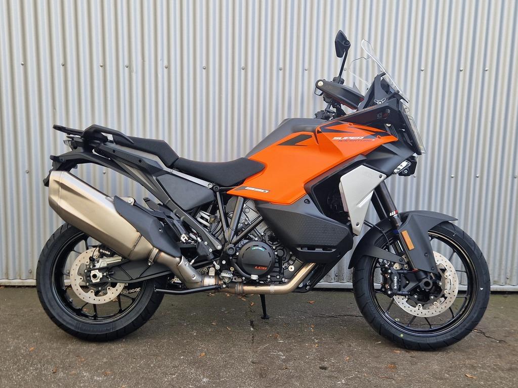 KTM 1390 SUPER ADVENTURE S EVO jetzt bei uns lagern