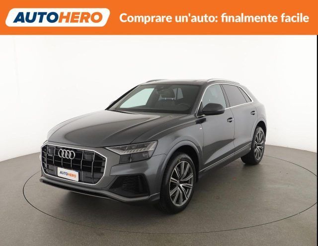 Image of Audi Q8