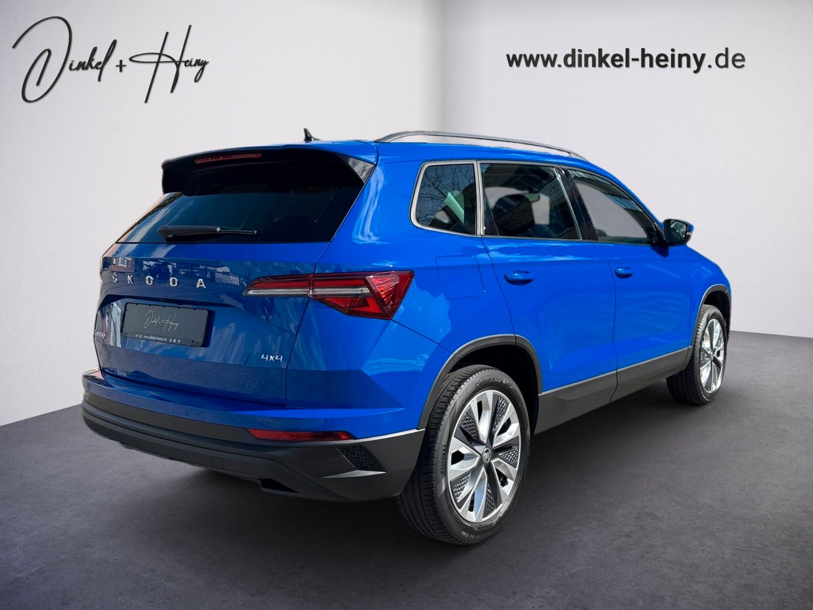 Fahrzeugabbildung SKODA Karoq 2.0l TDI DSG 4x4 STYLE