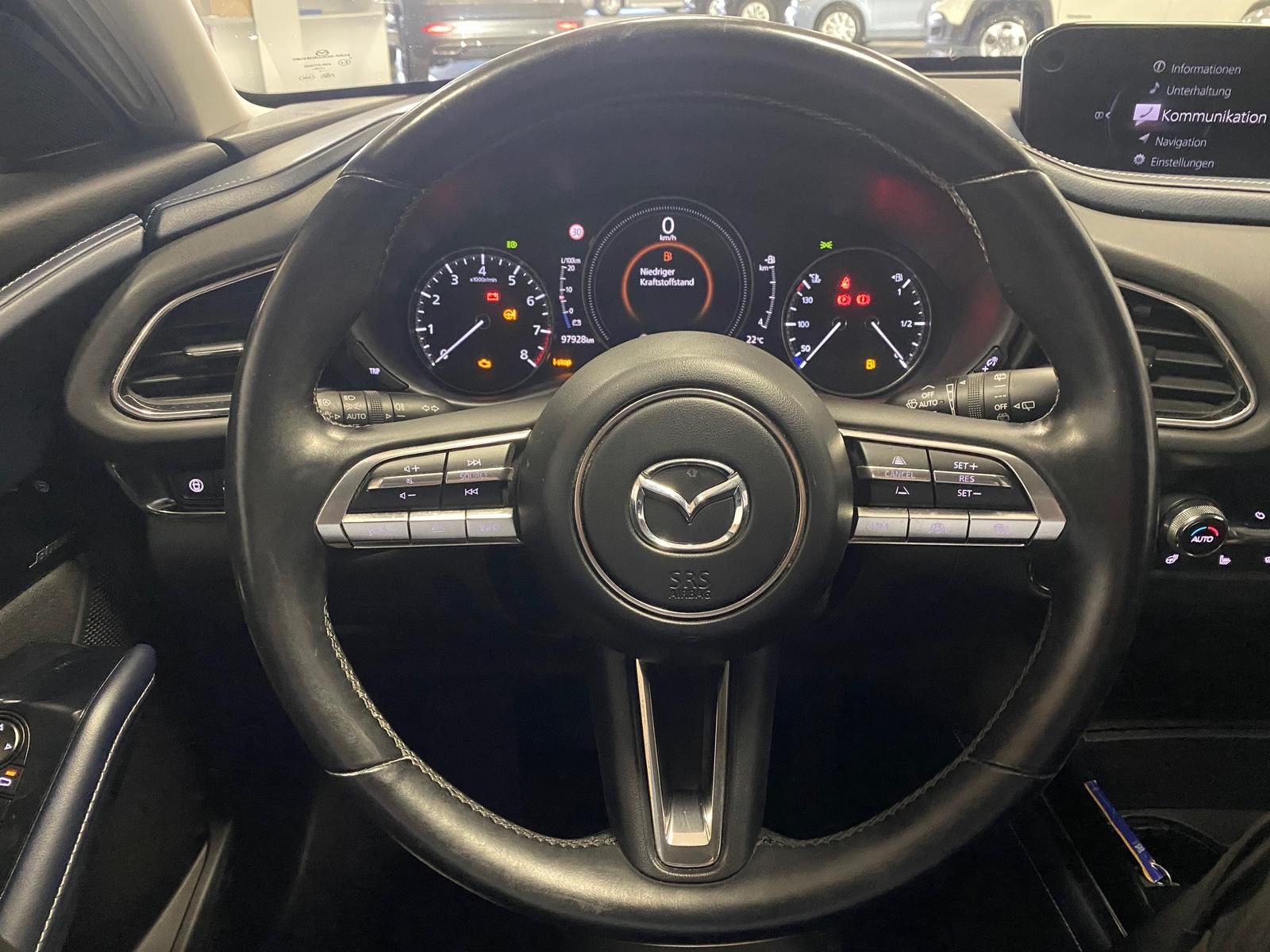 Fahrzeugabbildung Mazda CX-30 APP+KLIMA+RFK+PDC+NAVI+SITZHEIZ+Head-Up+An