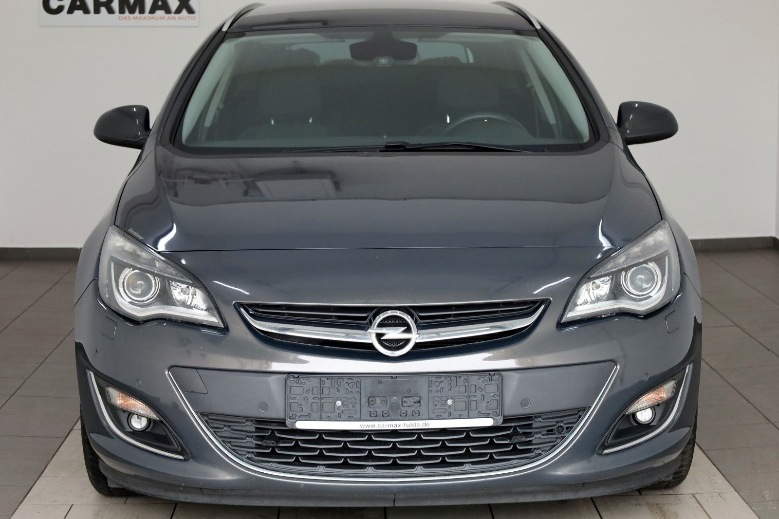 Fahrzeugabbildung Opel Astra J Sports Tourer Exklusiv Navi,SH,PDC,AHK