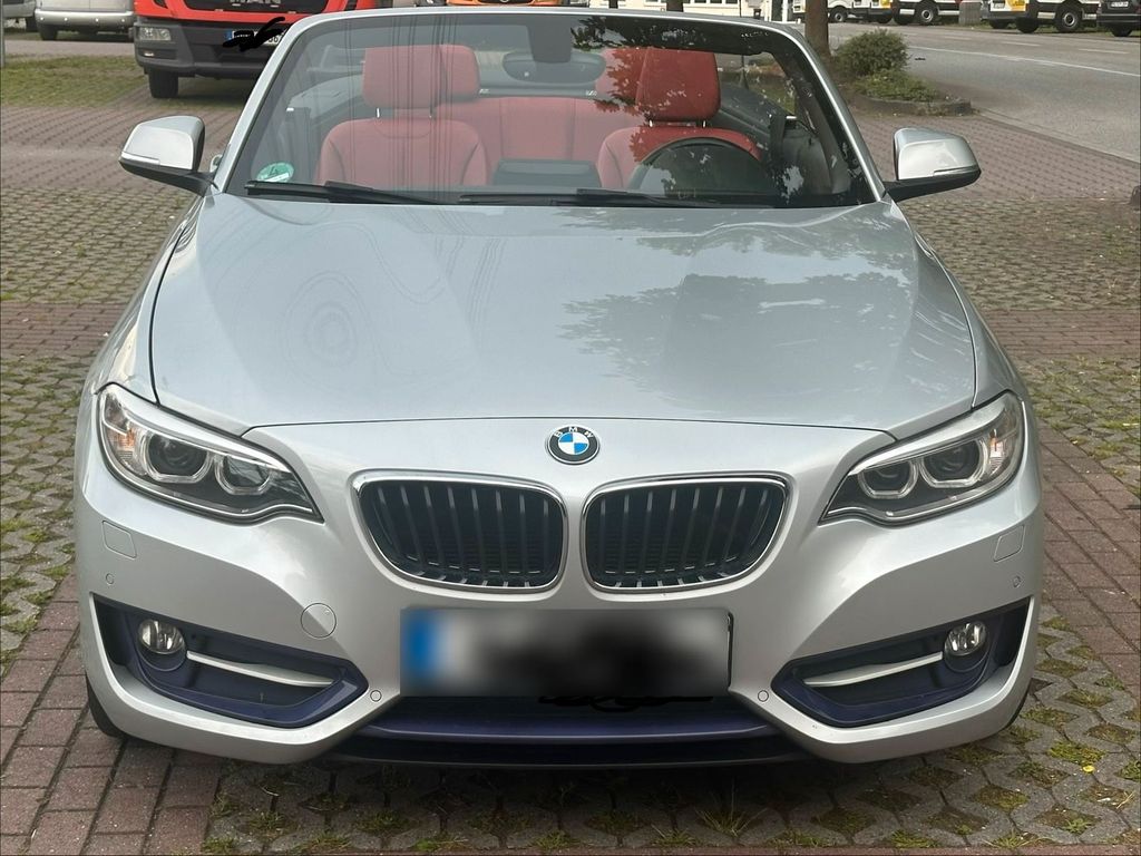Image of BMW 218