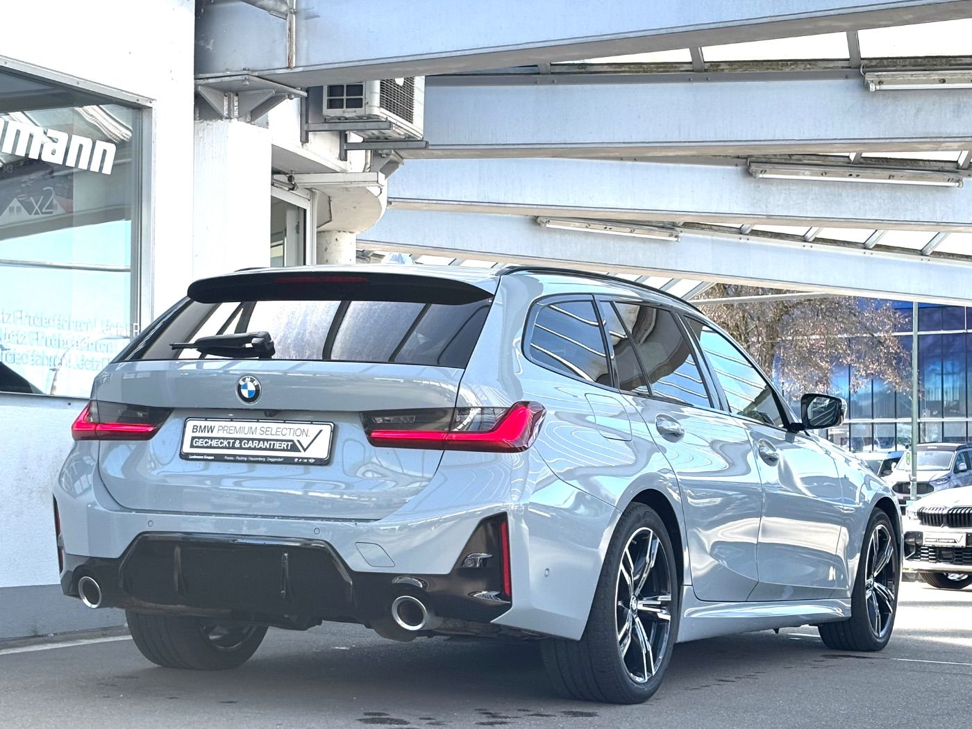 BMW 320d xDrive Tour. M-Sportpaket GARANTIE-08/2029 foto 4