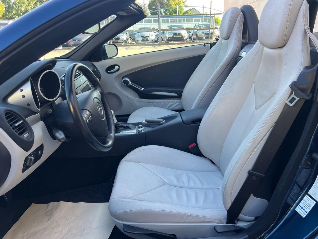 Mercedes-Benz SLK 280