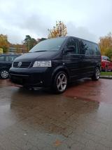 Volkswagen VW T5 Multivan 2,5 tdi neuer Motor - gebrauchte VW T5 Multivan aus dem Jahr 2005