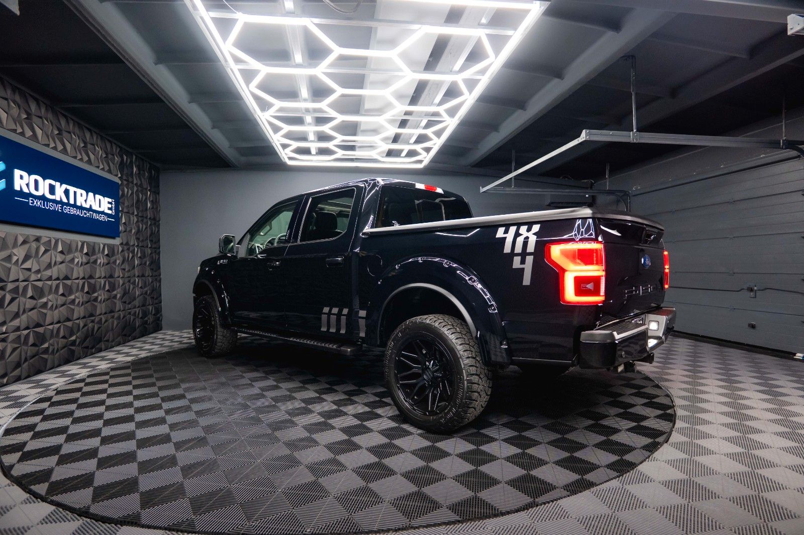 Fahrzeugabbildung Ford F150 3.5L V6 4x4 Offroad RAPTOR LARIAT LaChanti