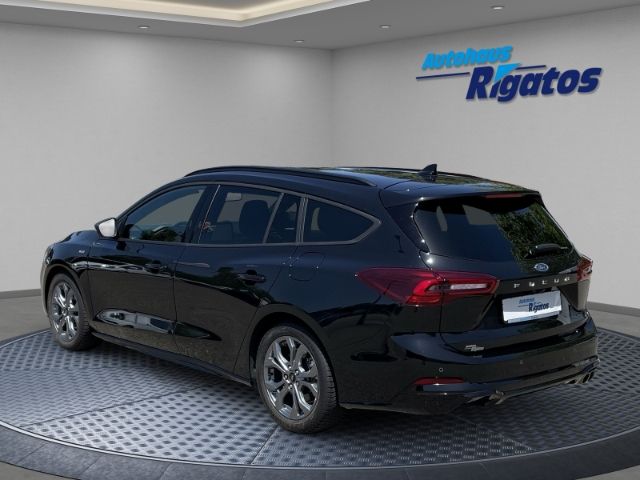 Fahrzeugabbildung Ford Focus 1.0 EcoBoost Mild-Hybrid ST-Line Autom, Ma