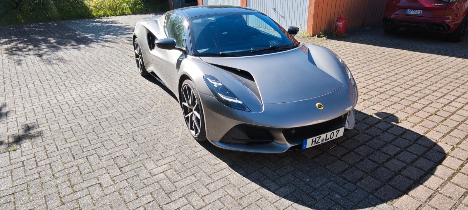 LOTUS Emira