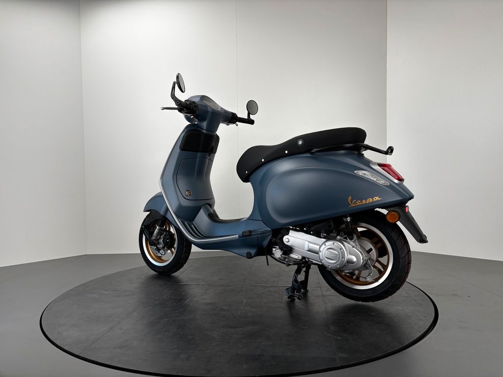 Fahrzeugabbildung Vespa PRIMAVERA 50 Officina 8 *NEUFAHRZEUG*
