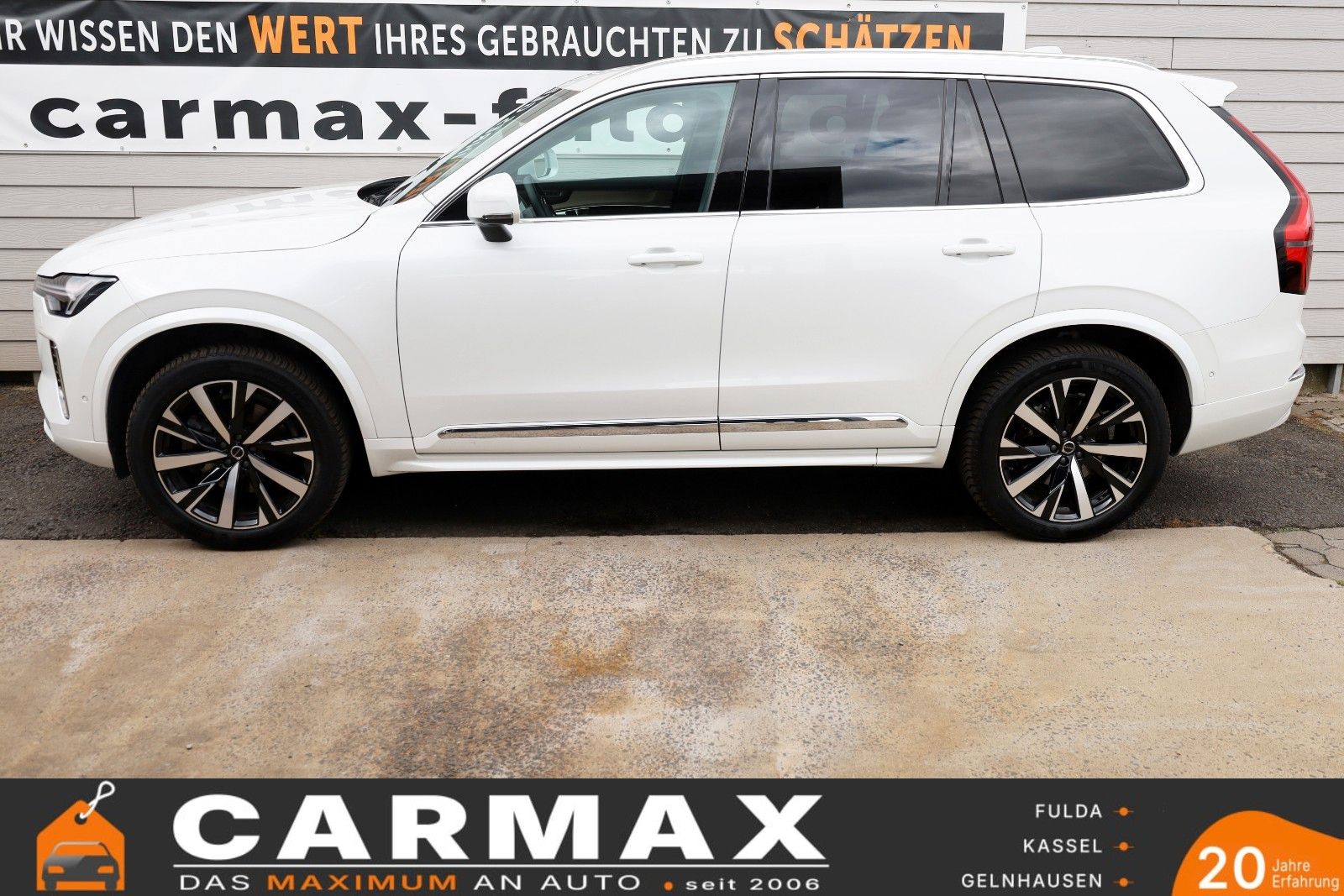 Fahrzeugabbildung Volvo XC90 Plus Bright AWD,7Sitz,4xSH,360°,HUD,ACC,AHK