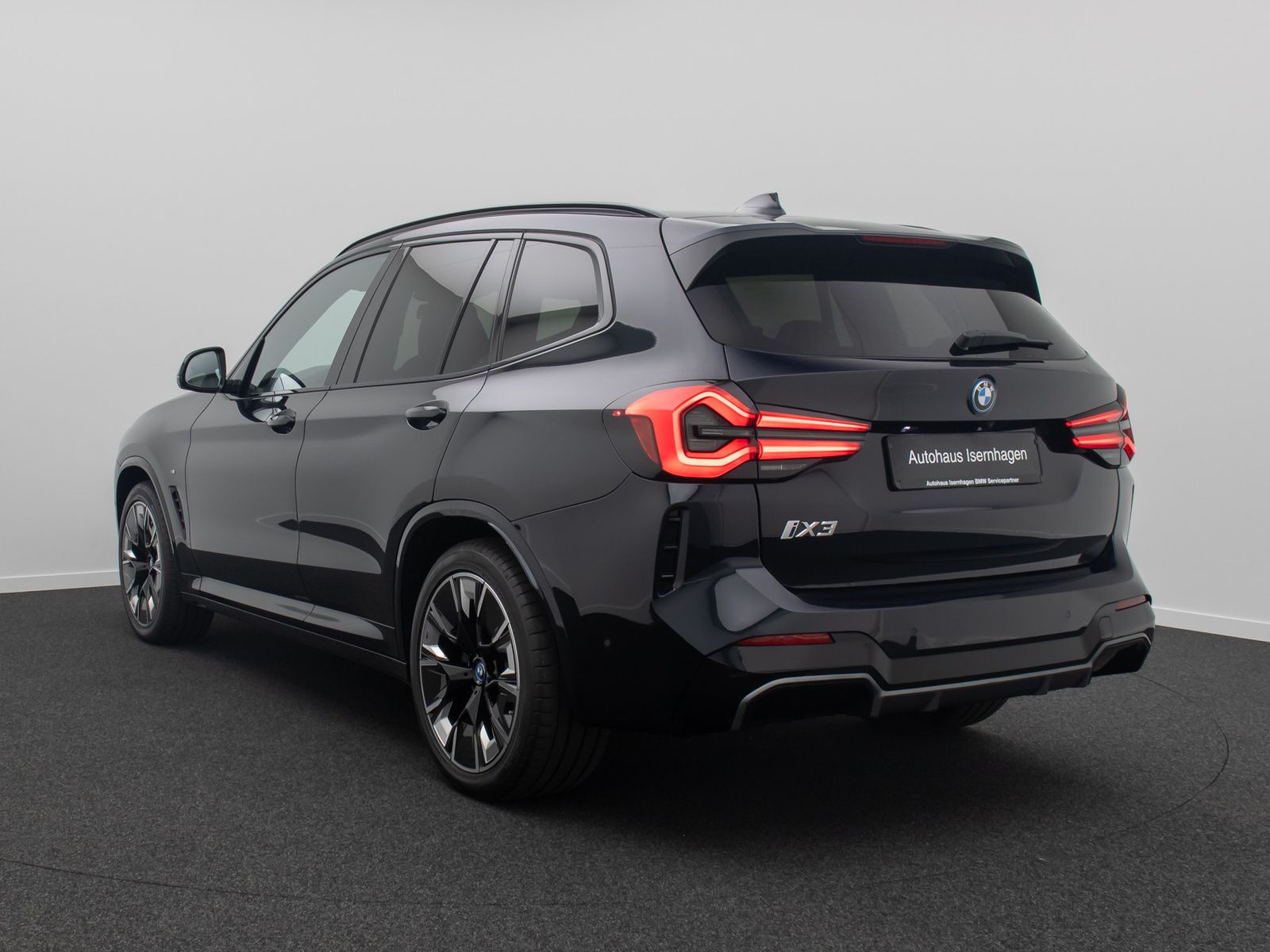 Fahrzeugabbildung BMW iX3 Impressive 360° HUD Alarm Sportsitz H/K ACC