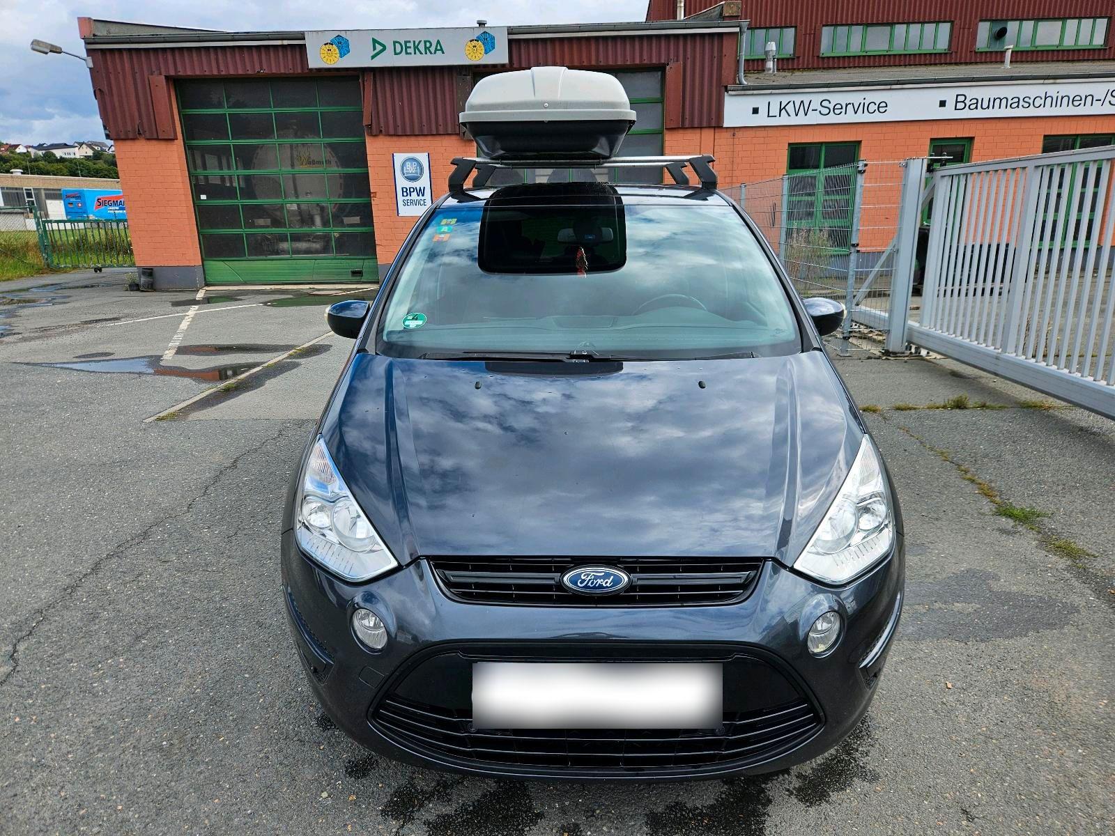 Ford S-Max