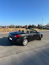 Renault Megane II Coupé-Cabriolet KARMANN 1.6 K4M - Renault Megane aus 2008: Cabrio