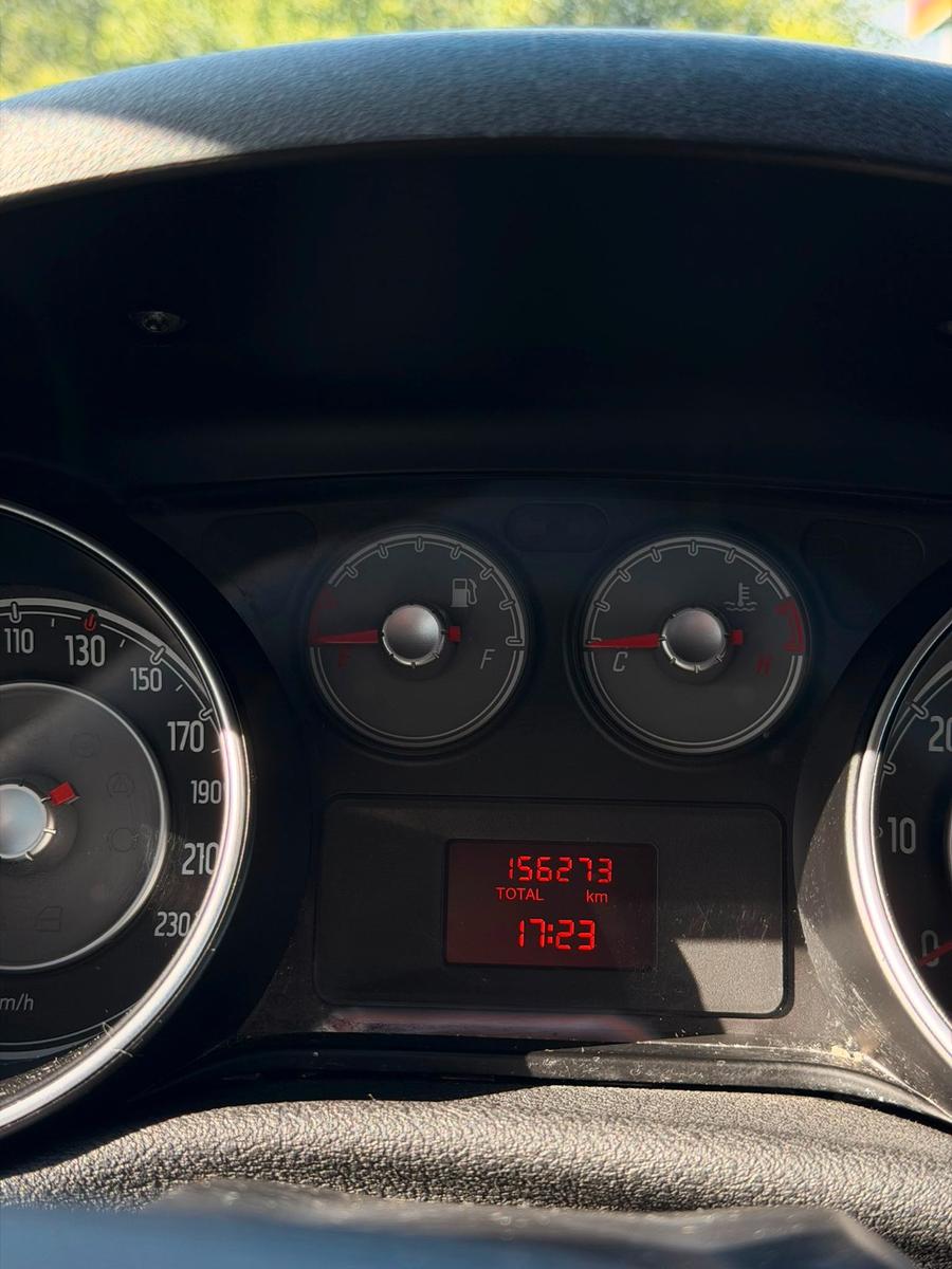 Fiat Punto Evo Dynamic 1.4- RENTNERFAHRZ+KLIMA+TÜV***