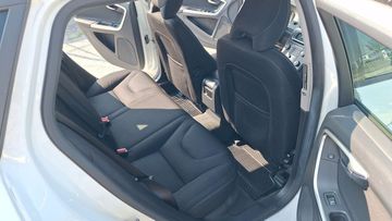 Volvo V60 - 12