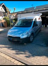 Peugeot Partner, Montagefahrzeug - gebrauchte Peugeot Partner aus dem Jahr 2015