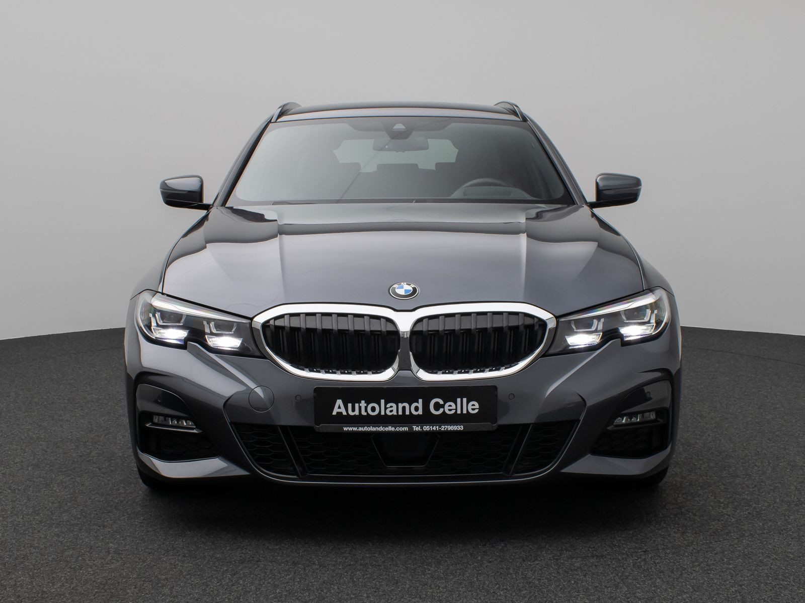 Fahrzeugabbildung BMW 320d M Sport Kamera HUD HiFi Stop&Go AHK Alarm