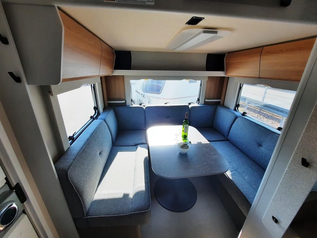 Fahrzeugabbildung Bürstner B66 Plus 510 TK Verfüg./Sparen Sie 4.630,- €