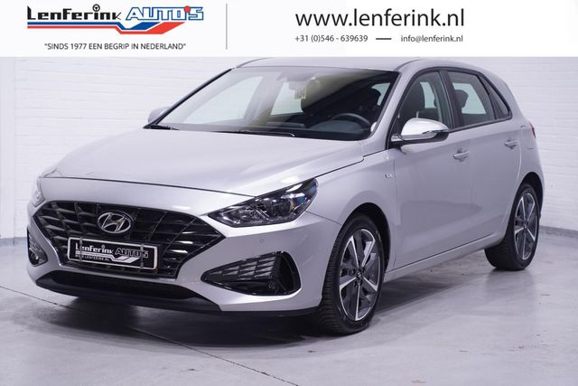 Hyundai i30 1.0 T-GDi MHEV Trend klima Apple Carplay Sto