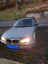 BMW E46 316i - BMW 316 aus 2005: 316i