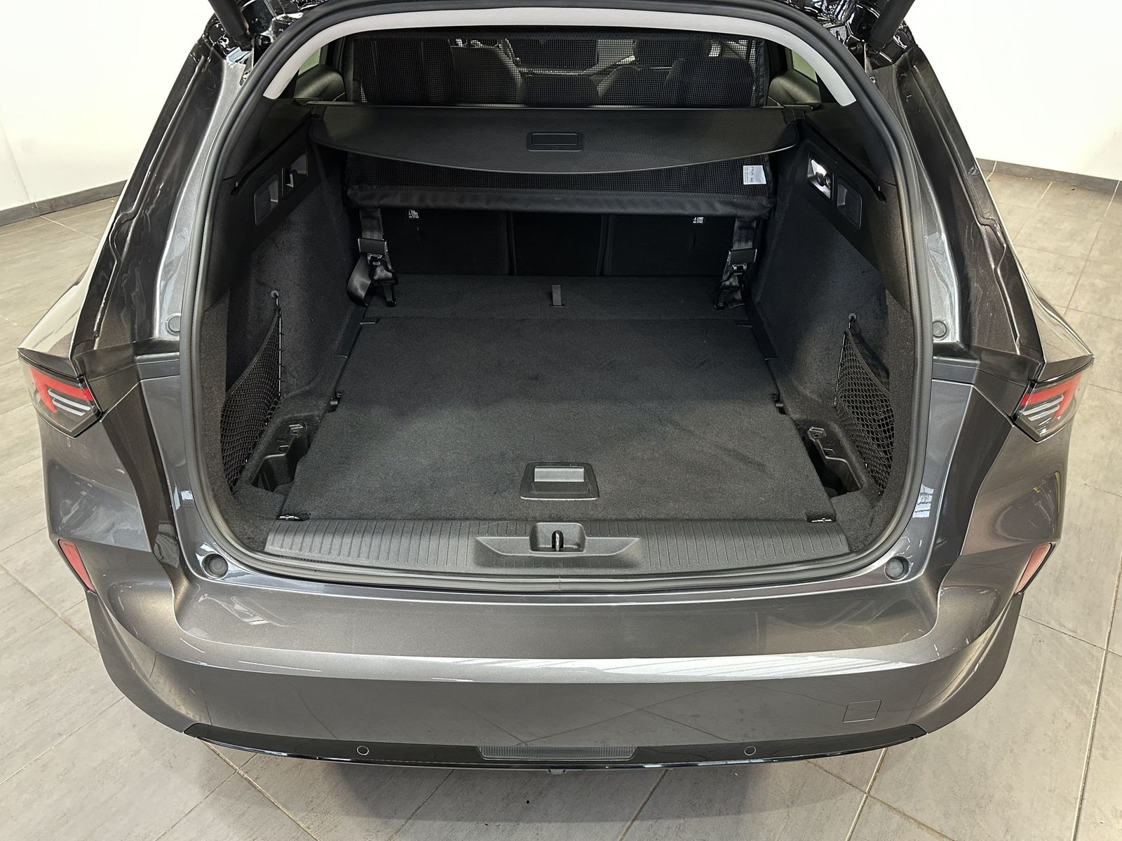 Fahrzeugabbildung Opel Astra SpT 1.5 D Aut. Elegance NAV+LED+KAM+WIDE